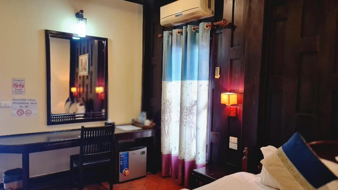 Villa Le Tam Tam Boutique Hotel Λουάνγκ Πραμπάνγκ Εξωτερικό φωτογραφία