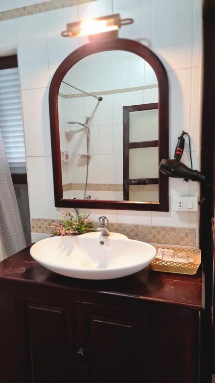 Villa Le Tam Tam Boutique Hotel Λουάνγκ Πραμπάνγκ Εξωτερικό φωτογραφία